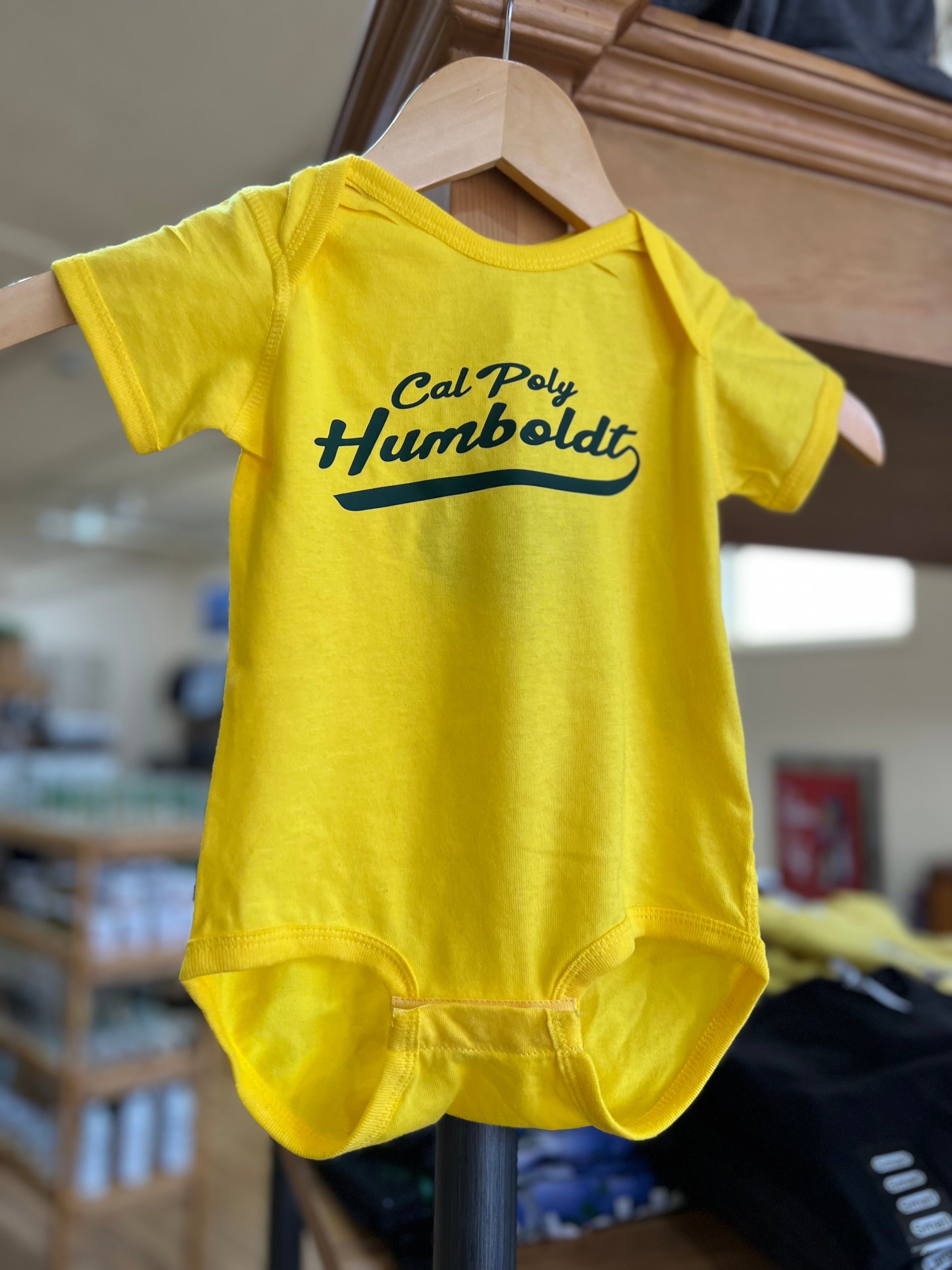 Gildan, Shirts, 32 Humboldt State University Tshirt